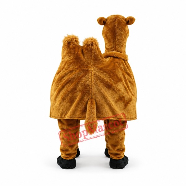 Friendly Lightweight Camel Mascot Costume Friendly Lightweight Camel Mascot Costume