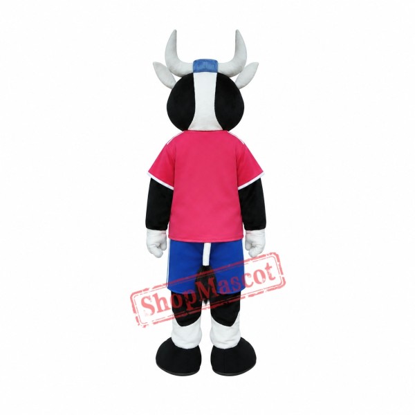 Affordable Realistic Cow Mascot Costume Affordable Realistic Cow Mascot Costume
